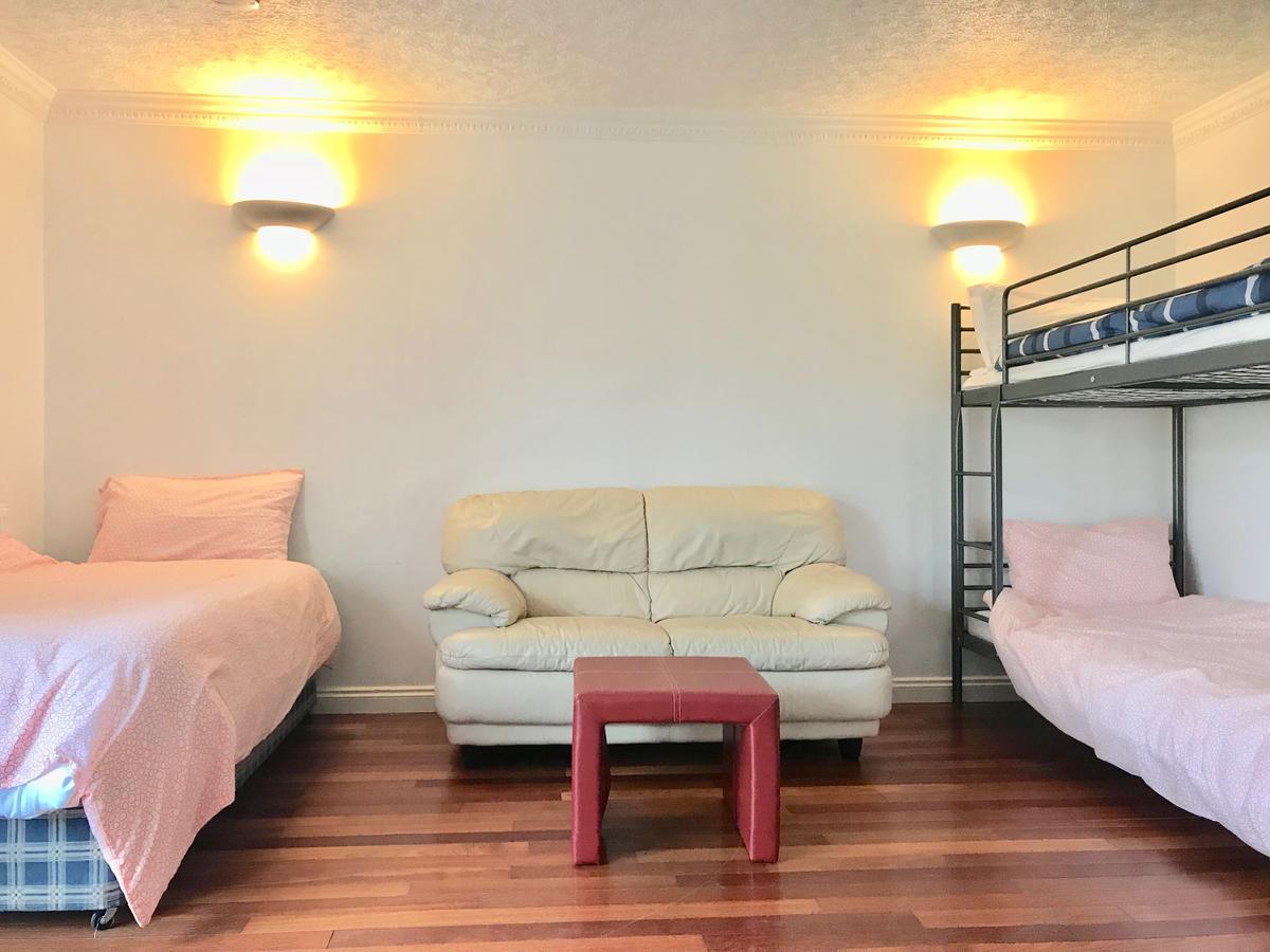 O Hostel EDI Eksteriør billede